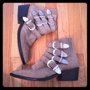 Toga Pulla suede buckle boots sz 38